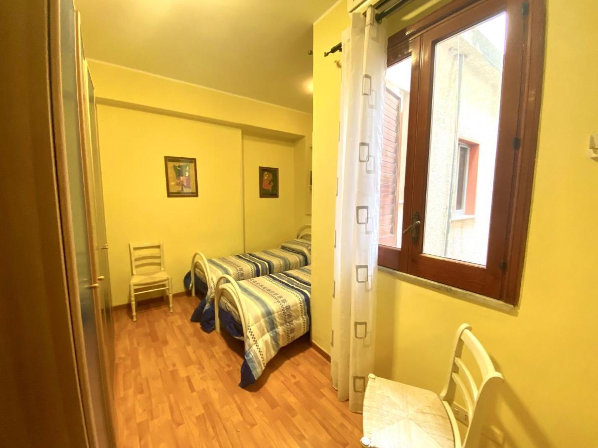 Casa Vacanze Rosy Giardini Naxos Exterior photo